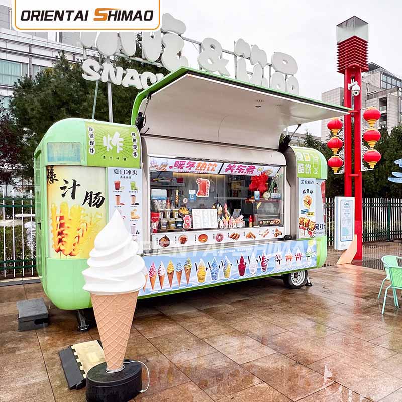 Trailer Thực Phẩm Với Nhà Bếp Đầy Đủ